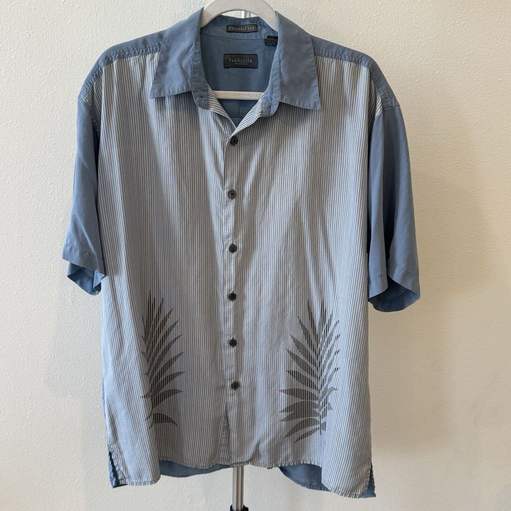 Van Heusen Men's M Silk Multi Floral Print Button Down Short Sleeve Shirt Blue‎